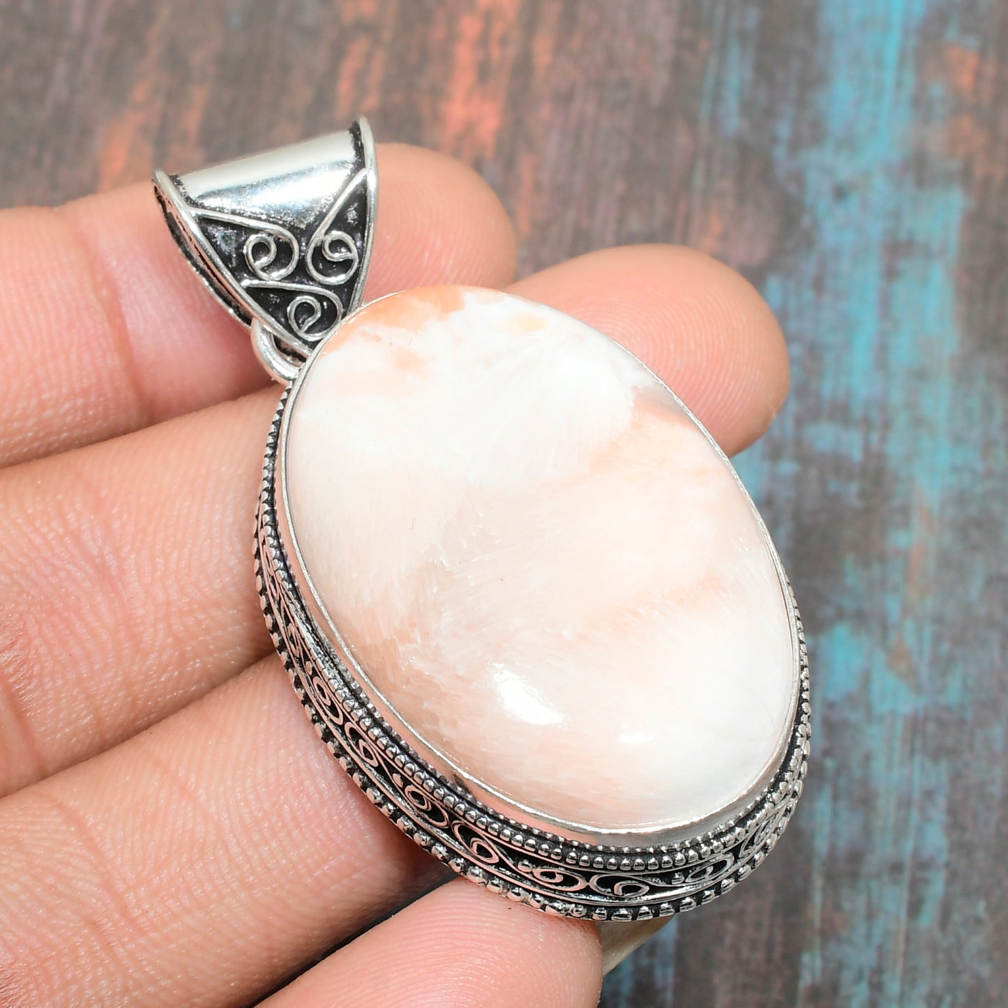 Serene Blossom – Morganite Sterling Silver Pendant