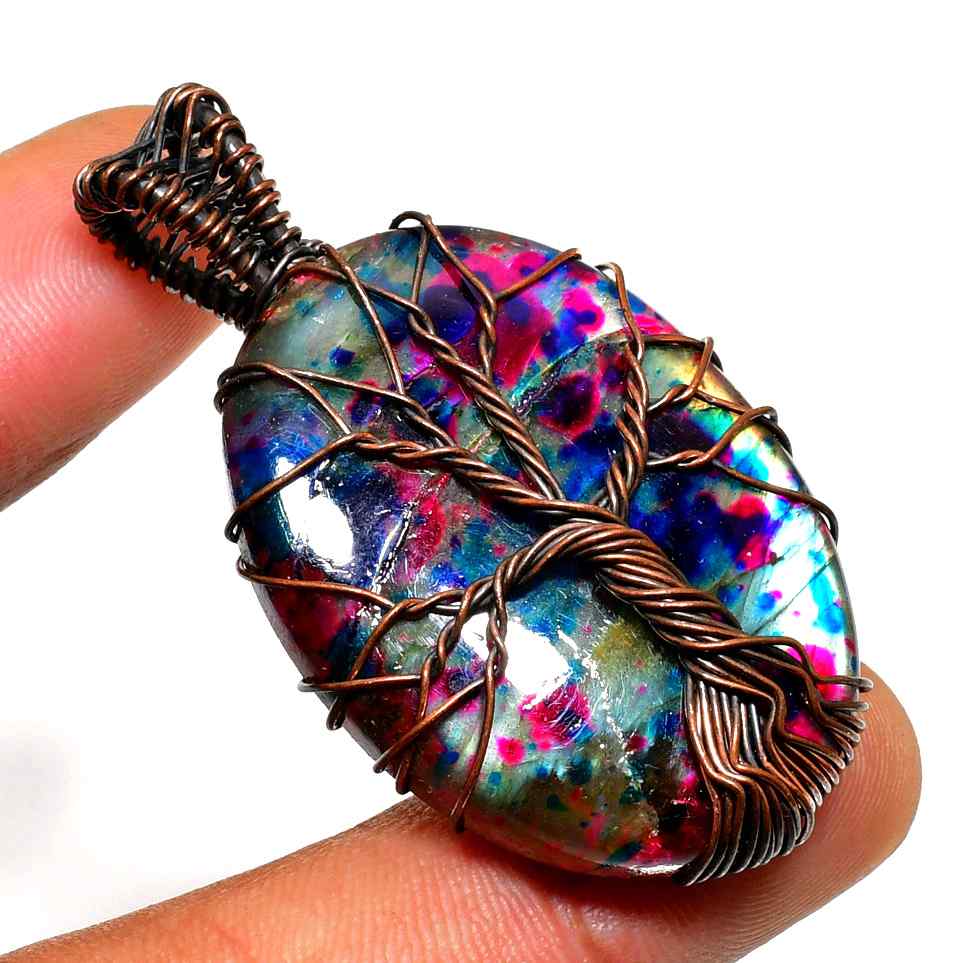 Arbor Radiance – Iridescent Copper Pendant