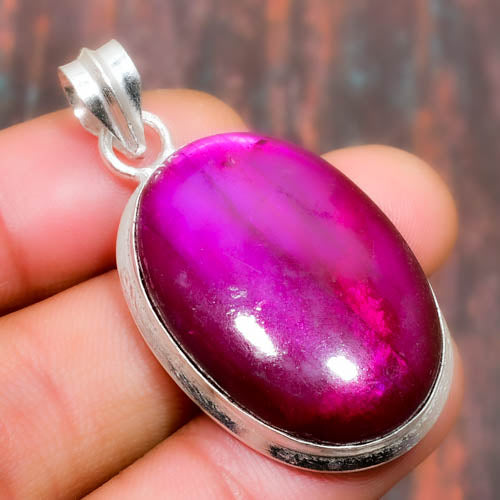 Lyra’s Flame – Fuchsia Crystal Sterling Silver Pendant
