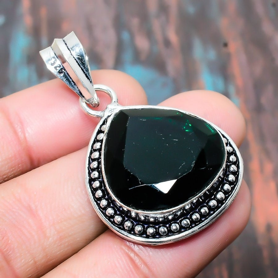 Onyx Embrace – Sterling Silver Pendant