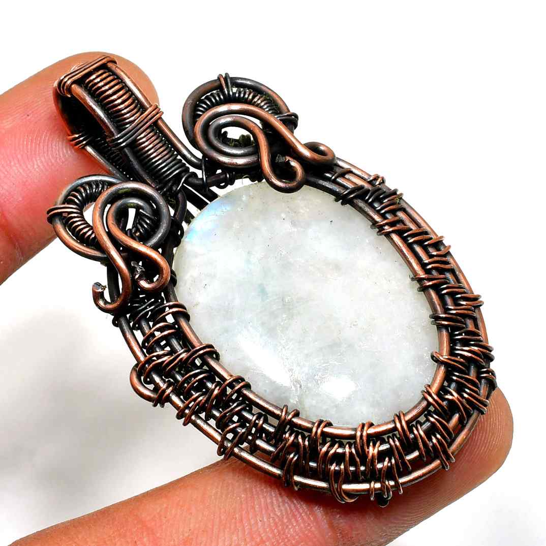 Moonlit Reverie – Moonstone Copper Pendant