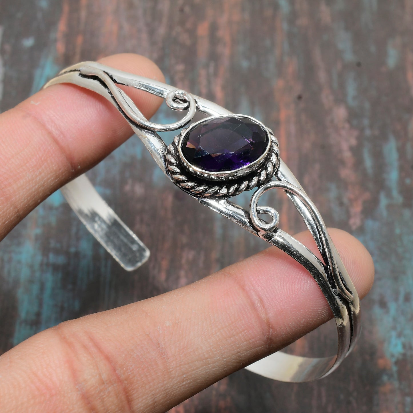 Serenity’s Embrace – Amethyst & Silver Bangle