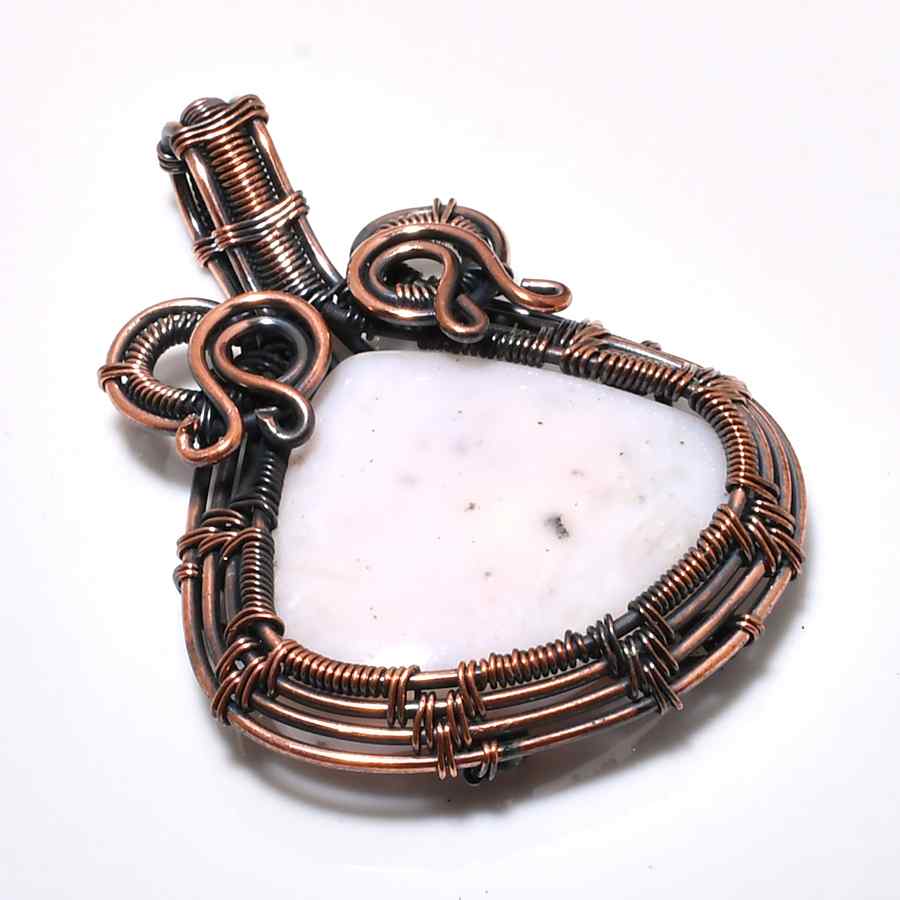 Elysia’s Clarity – Handwrapped Copper Amethyst Pendant