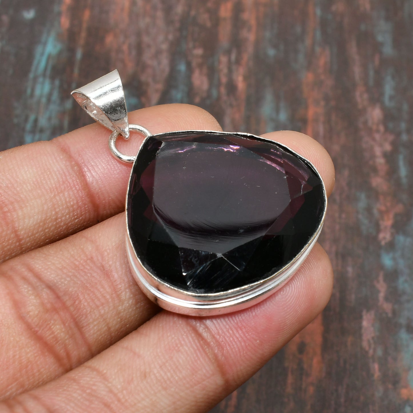 Ezra’s Veil – Sterling Silver Amethyst Pendant
