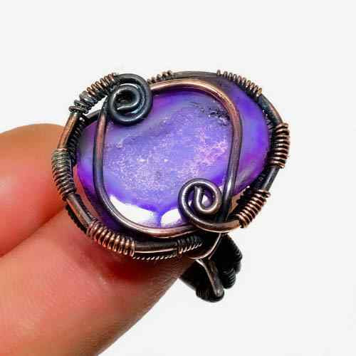 Selene’s Embrace – Amethyst Copper Ring