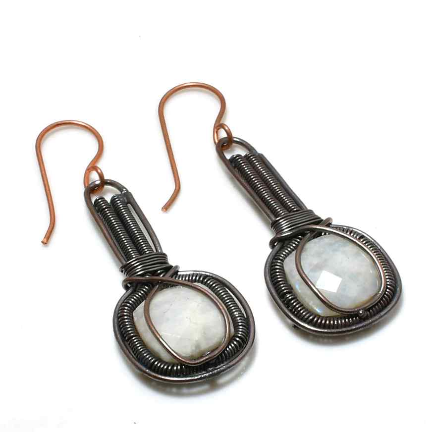 Luna’s Radiance – Moonstone Copper Earrings