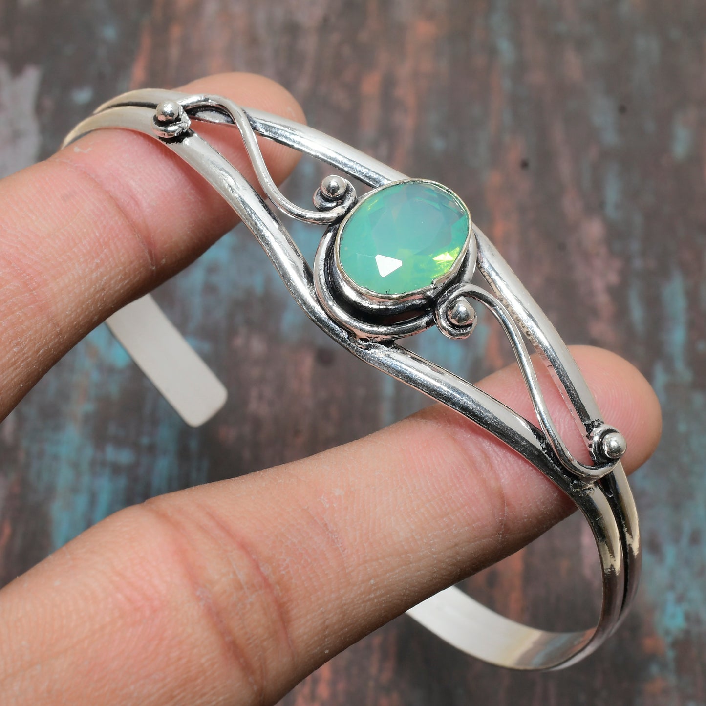 Luna’s Radiance – Silver Opal Cuff