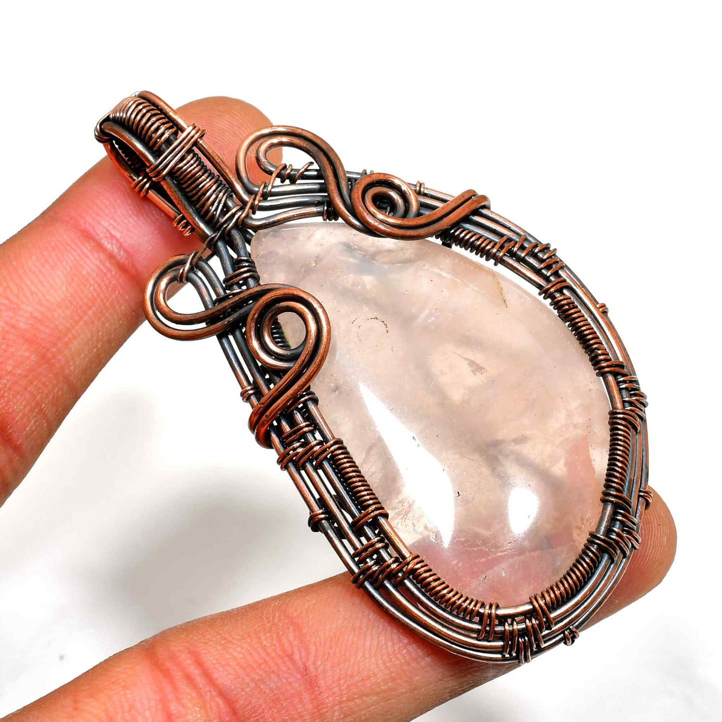 Serenity’s Embrace – Rose Quartz Copper Pendant