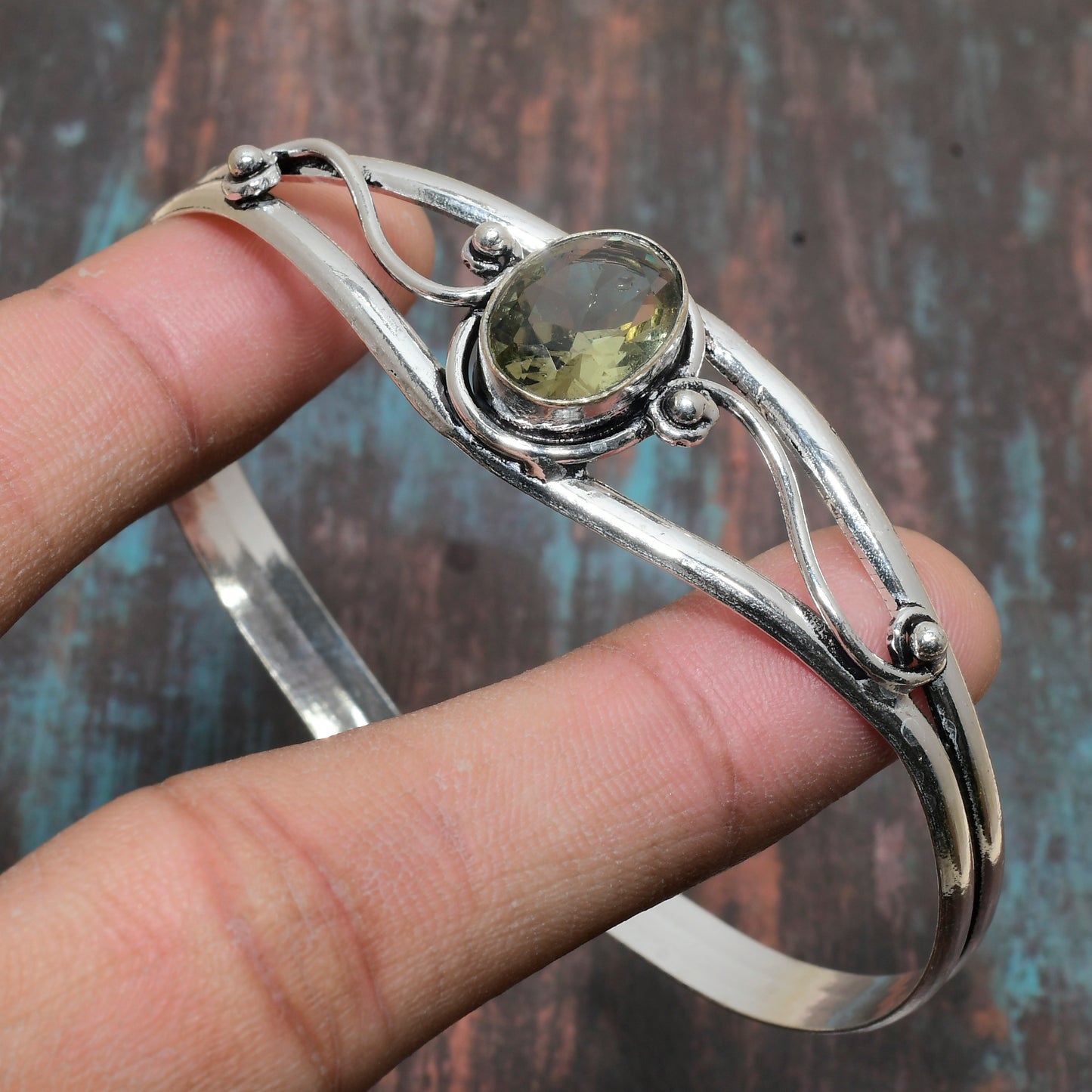 Verdant Whisper – Sterling Silver & Green Tourmaline Bracelet