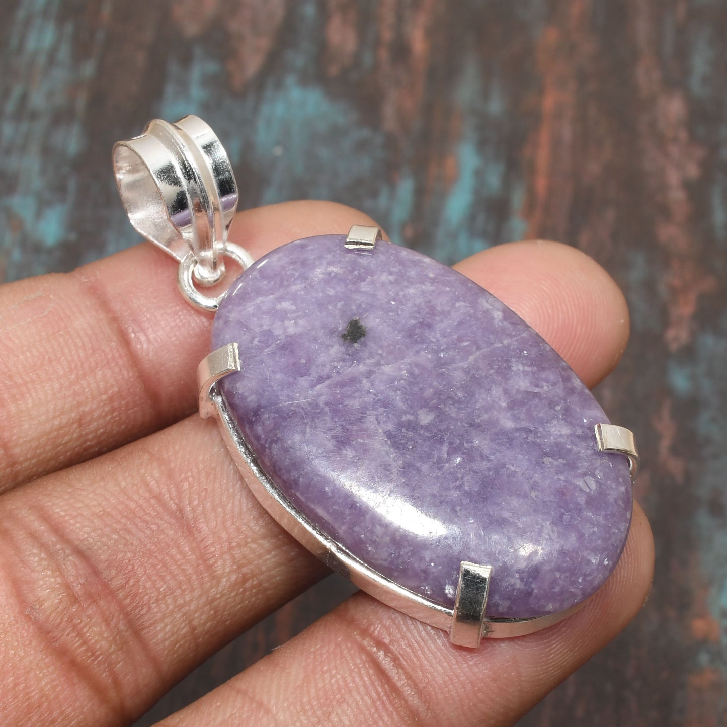 Ezra’s Veil – Amethyst Silver Pendant