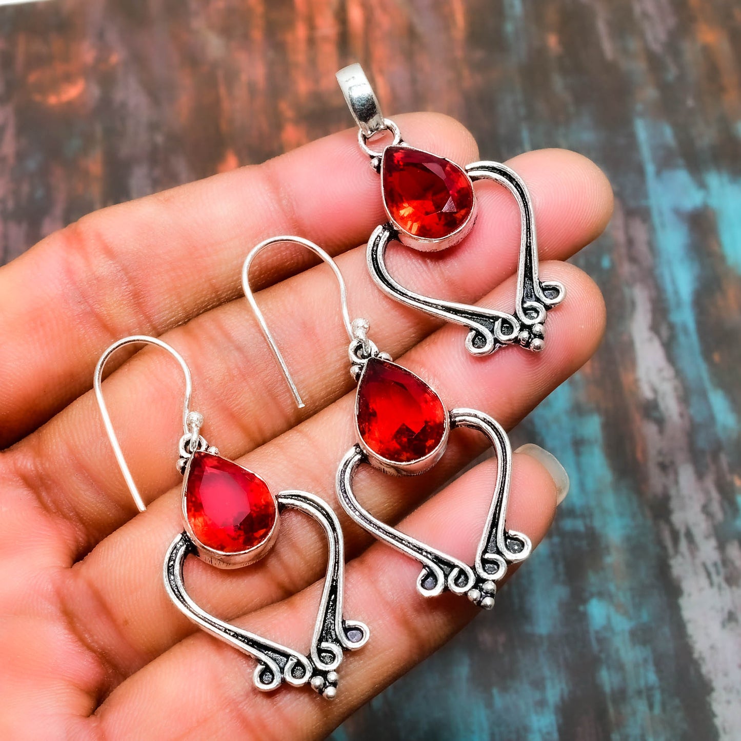 Ruby Heart Duo – Silver Pendant & Earrings