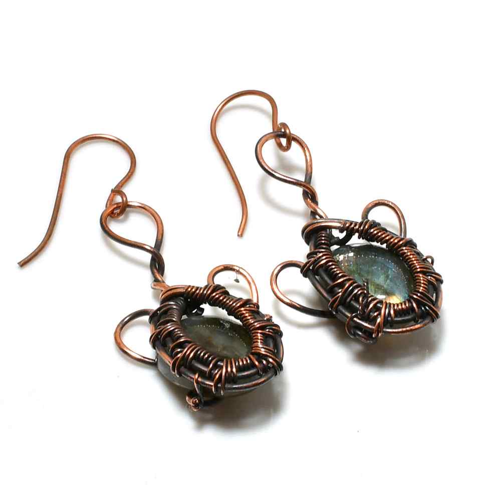Aurora’s Embrace – Labradorite & Oxidized Copper Earrings