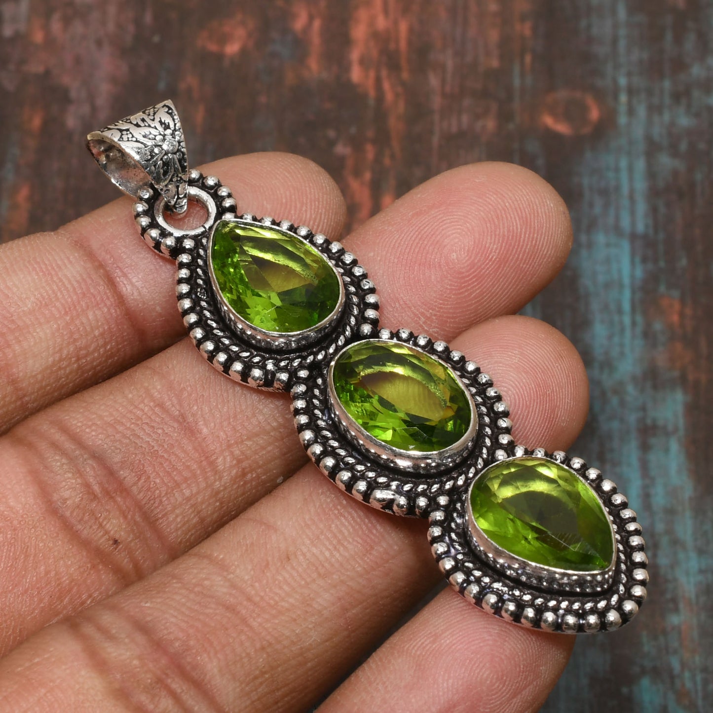 Verdant Renewal – Peridot & Sterling Silver Pendant