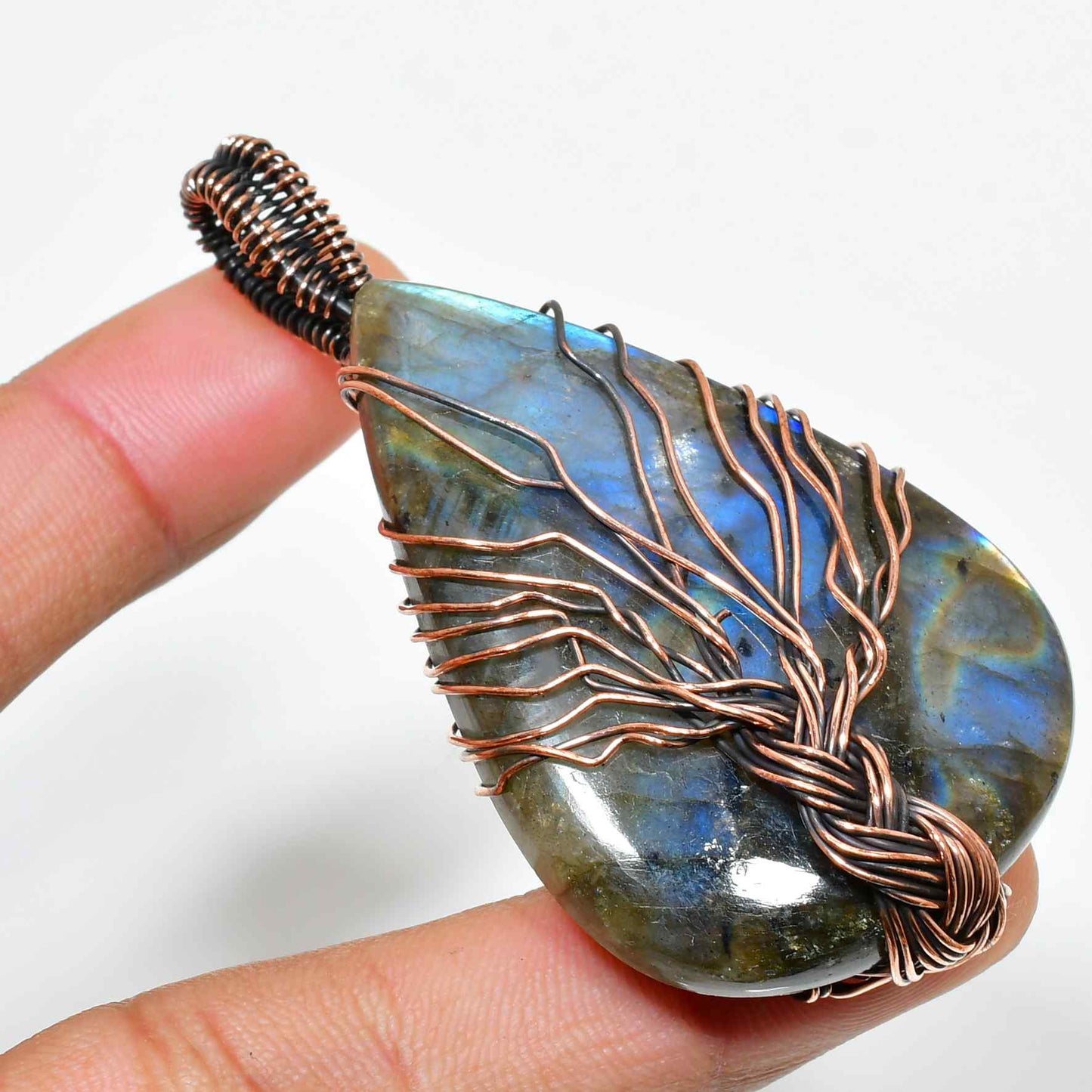 Aurora’s Shield – Labradorite Copper Pendant