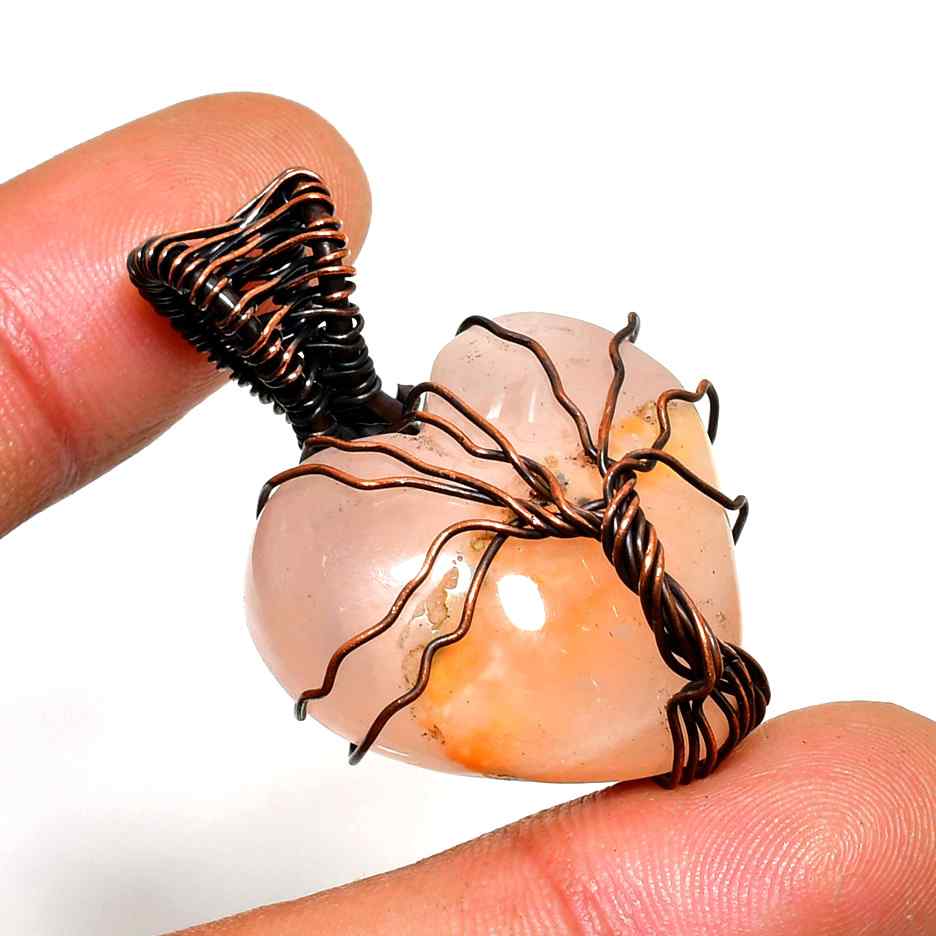 Amara’s Embrace – Rose Quartz & Copper Pendant