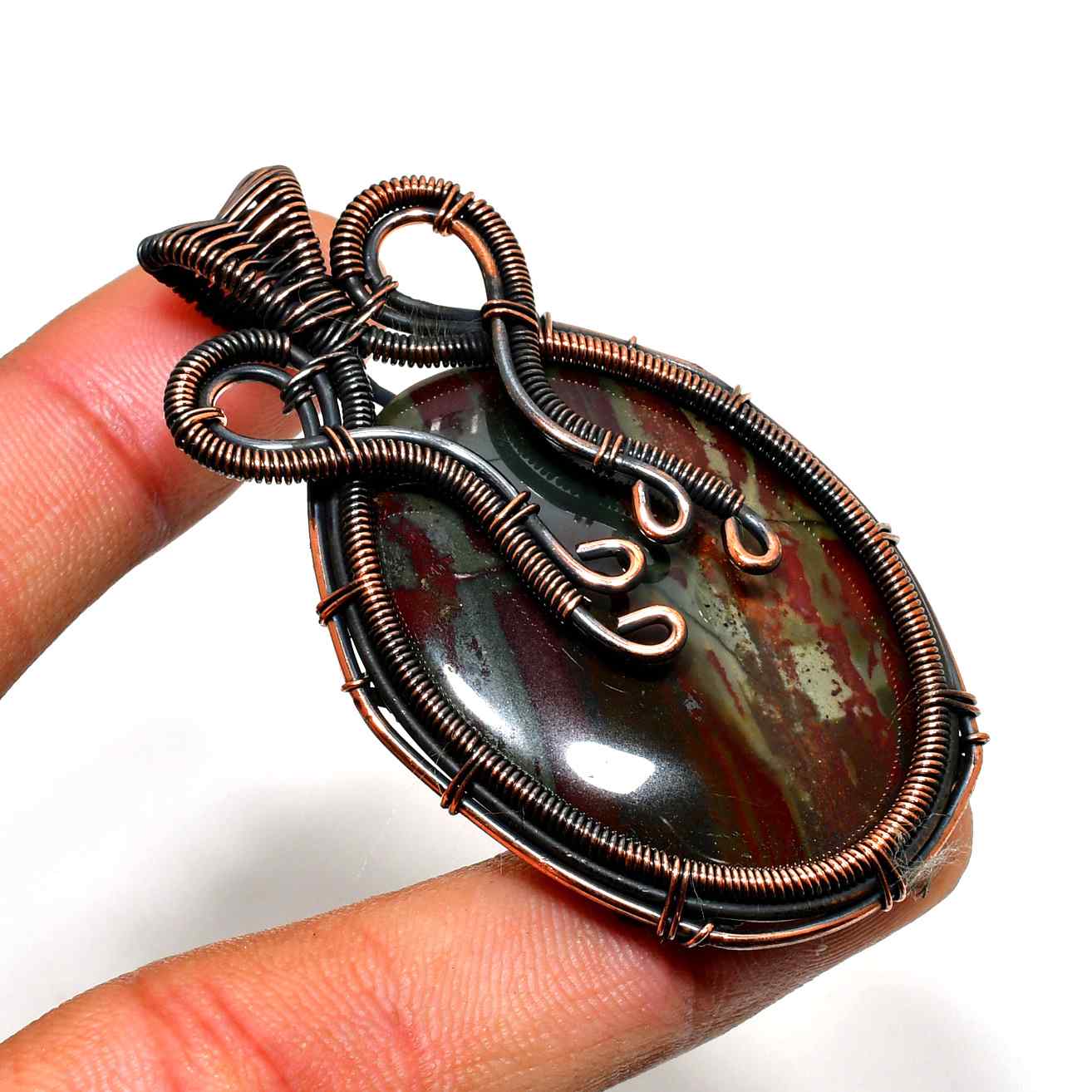 Ember’s Harmony – Agate & Copper Wire Pendant