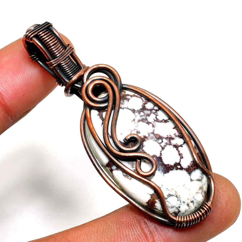 Gaia’s Embrace – Copper-Wrapped Natural Stone Pendant