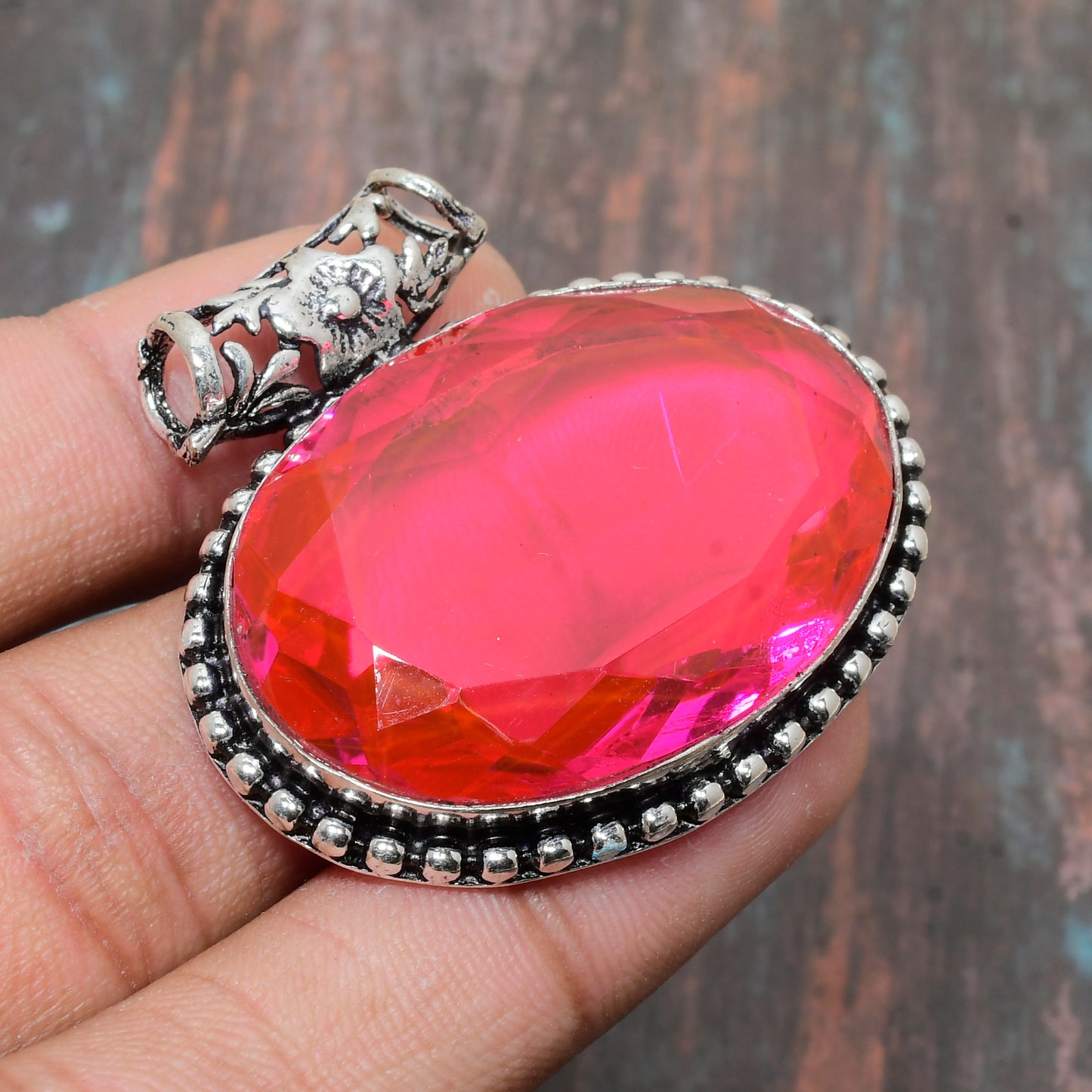 Aurora’s Embrace – Pink Crystal Silver Pendant