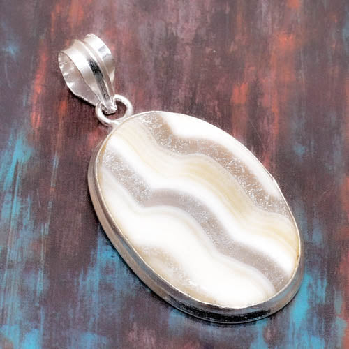 Tranquil Tide – Agate & Sterling Silver Pendant