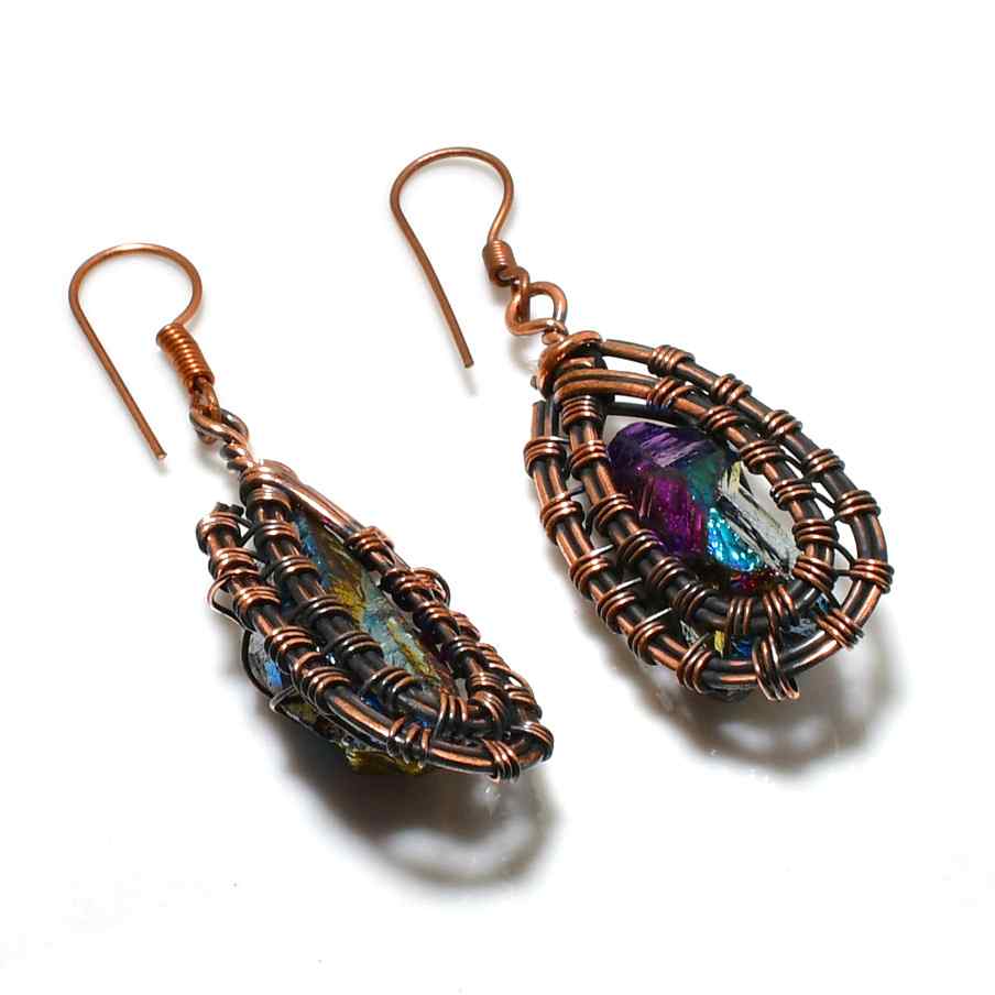 Ethereal Harmony – Quartz & Copper Earrings