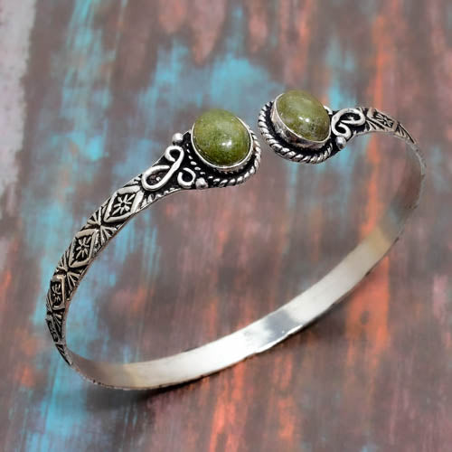 Verdant Duo – Sterling Silver Dual Stone Cuff