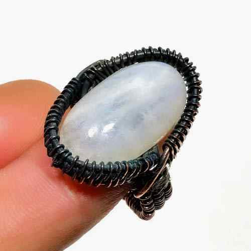Moonlit Harmony – Hand-Wrapped Moonstone Ring