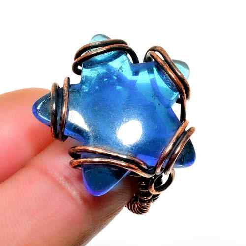 Celestial Star – Copper-Wrapped Blue Crystal Pendant