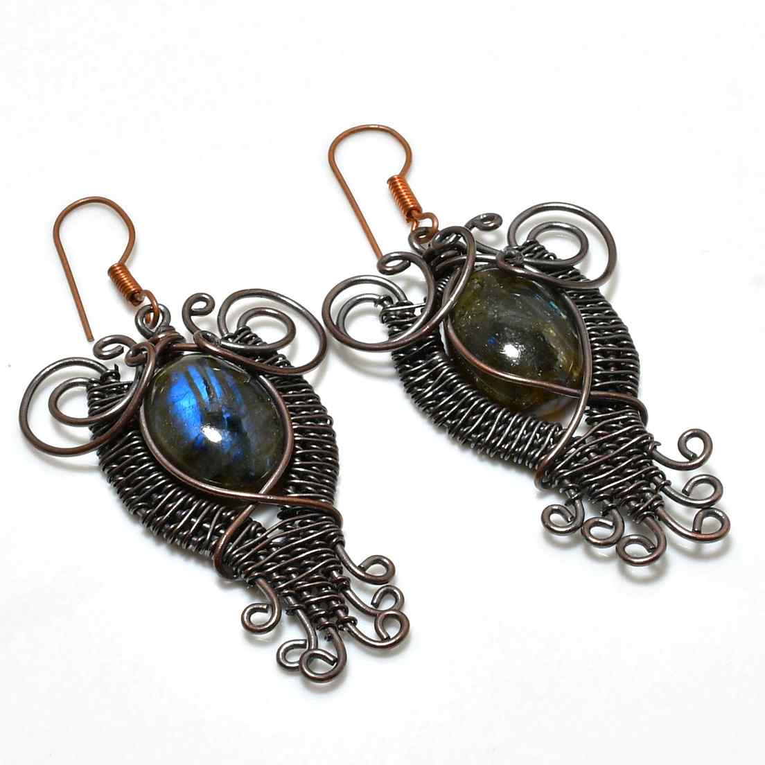 Mystic Labyrinth – Labradorite & Copper Earrings