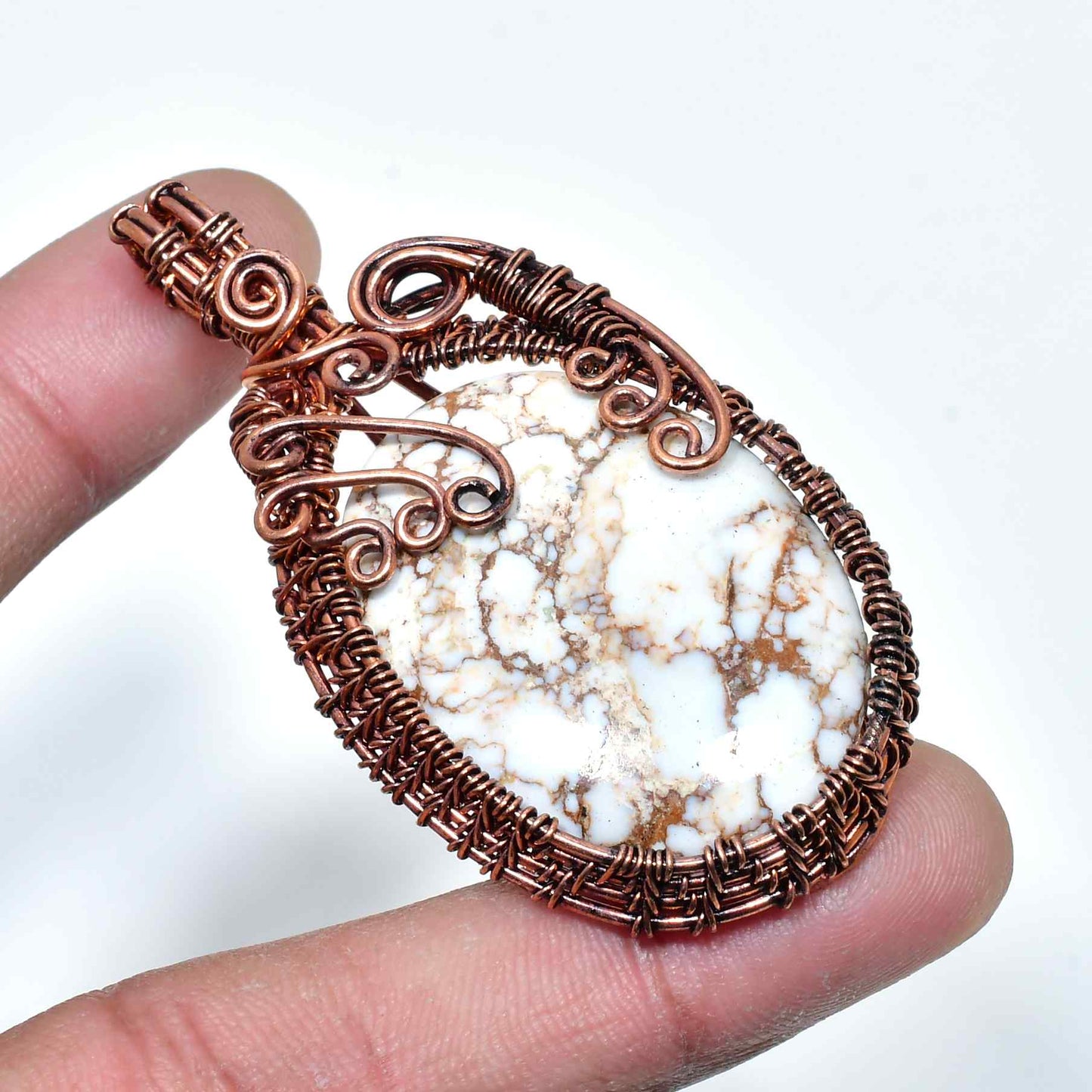 Serenity’s Embrace – Howlite Copper Pendant