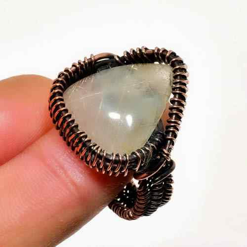 Luna’s Embrace – Moonstone Copper Ring