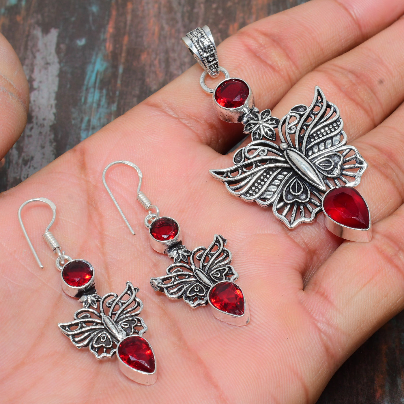 Crimson Wings – Silver Butterfly Jewelry Set