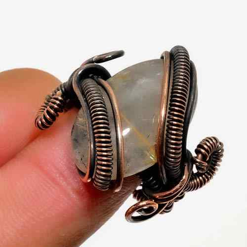 Luna’s Embrace – Copper-Wrapped Moonstone Ring
