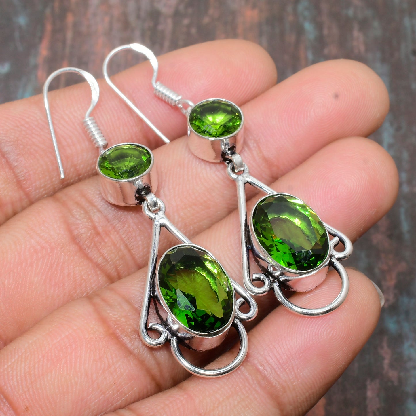 Serenity’s Gleam – Chrome Diopside Silver Earrings