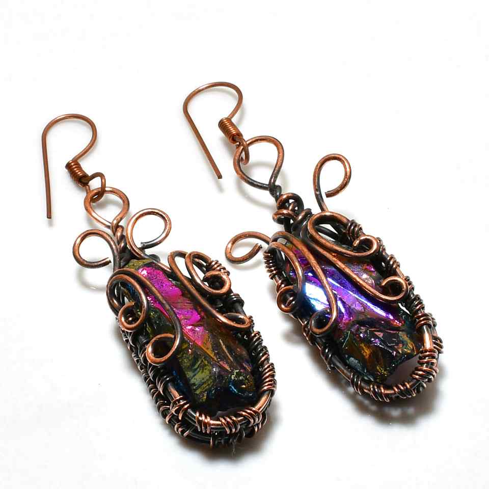 Aurora’s Embrace – Labradorite & Copper Earrings