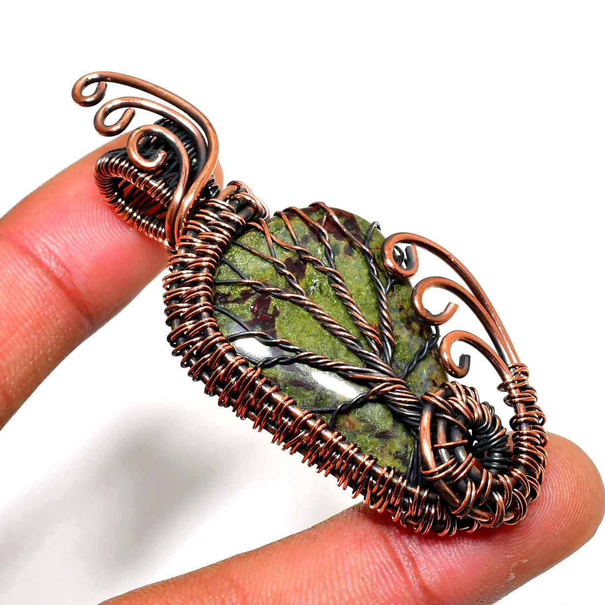 Verdant Embrace – Green Stone Copper Pendant