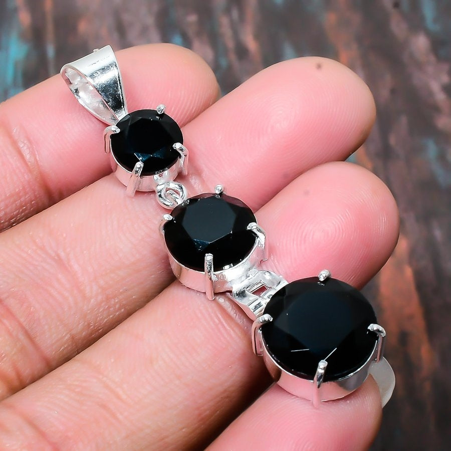 Trinity Noir – Sterling Silver Onyx Pendant