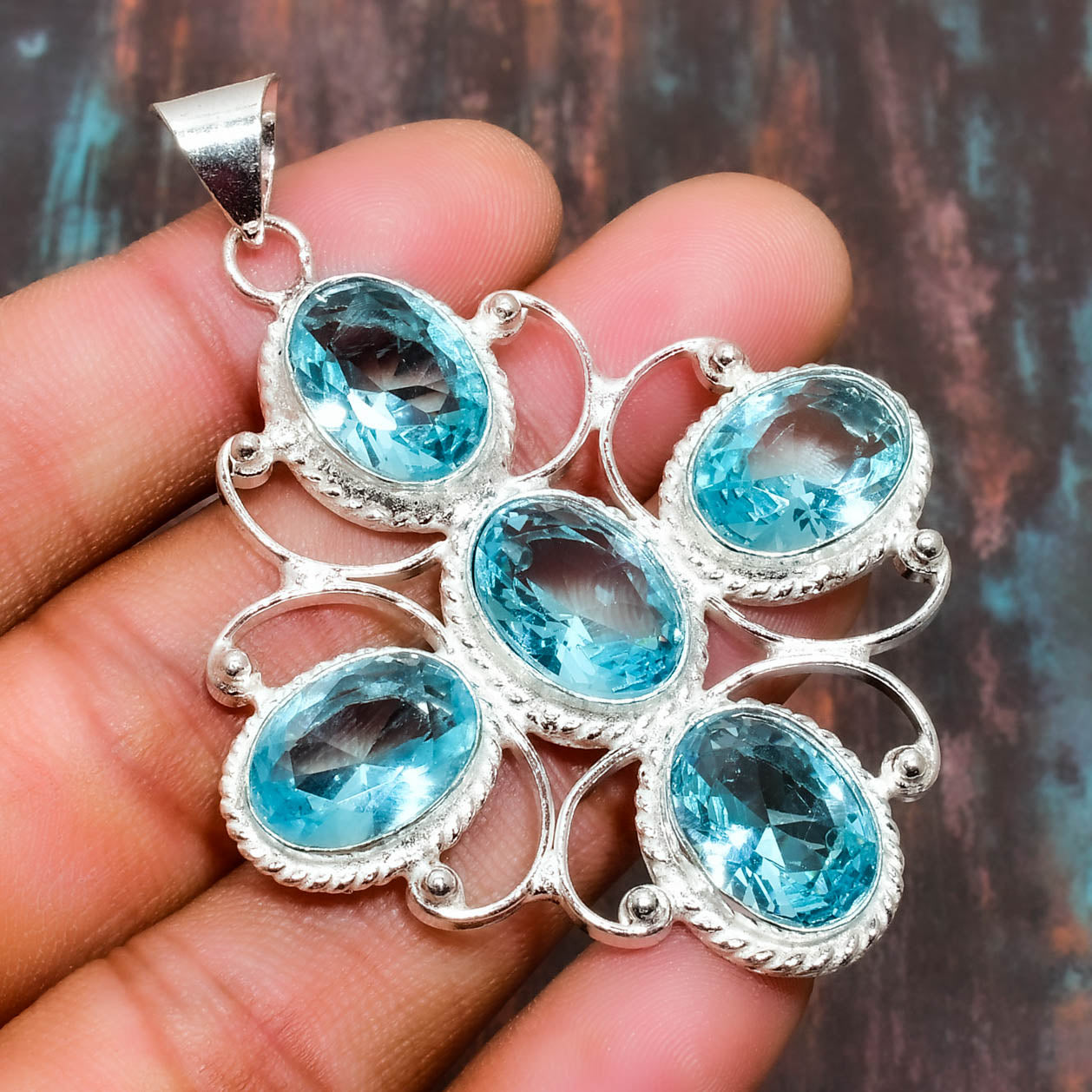 Tranquil Tide – Aquamarine Silver Filigree Pendant