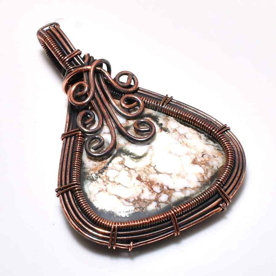 Serenity’s Embrace – Copper-Wrapped Gemstone Pendant