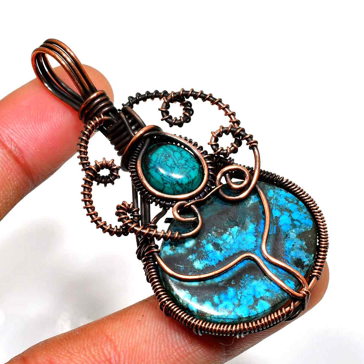 Serenity’s Embrace – Turquoise Copper Pendant