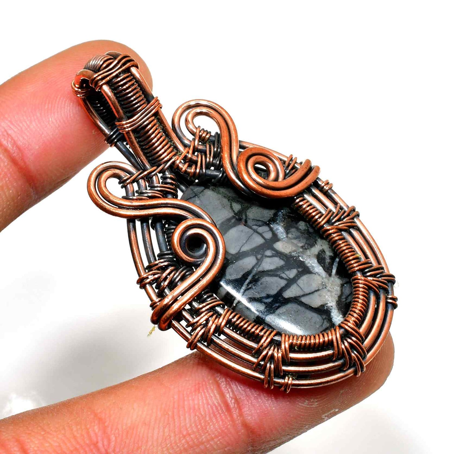Ethereal Embrace – Copper-Wrapped Natural Stone Pendant