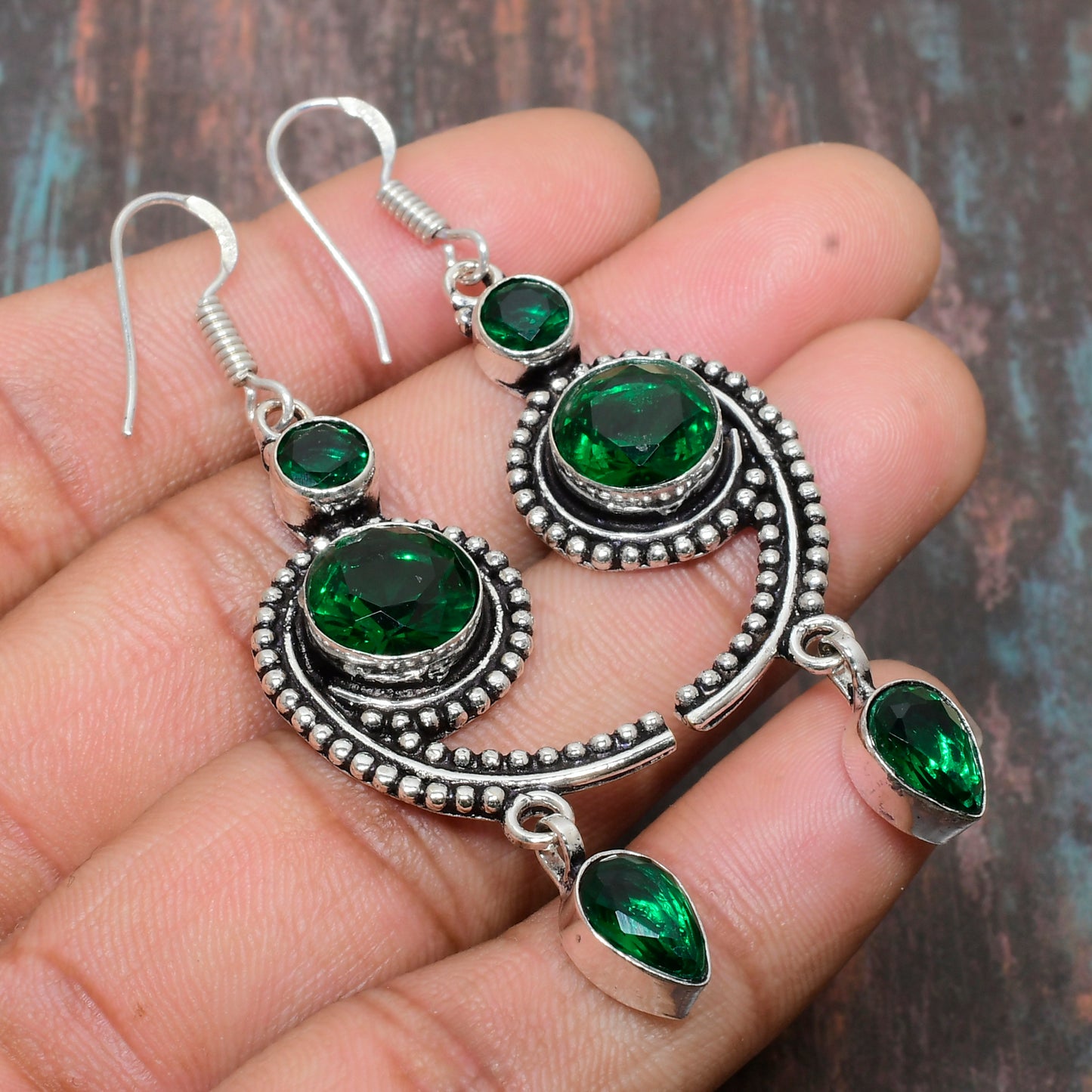 Emerald Harmony – Sterling Silver Earrings
