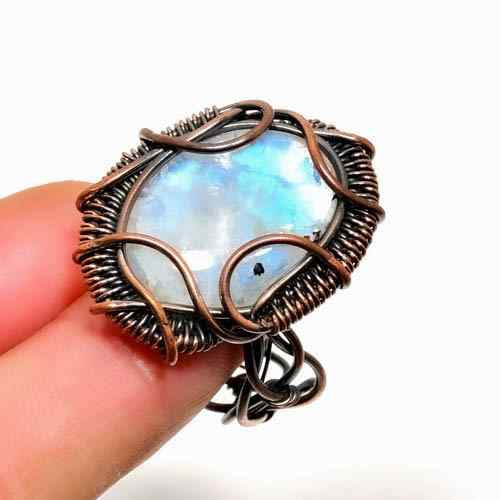 Selene’s Embrace – Oxidized Copper Moonstone Ring