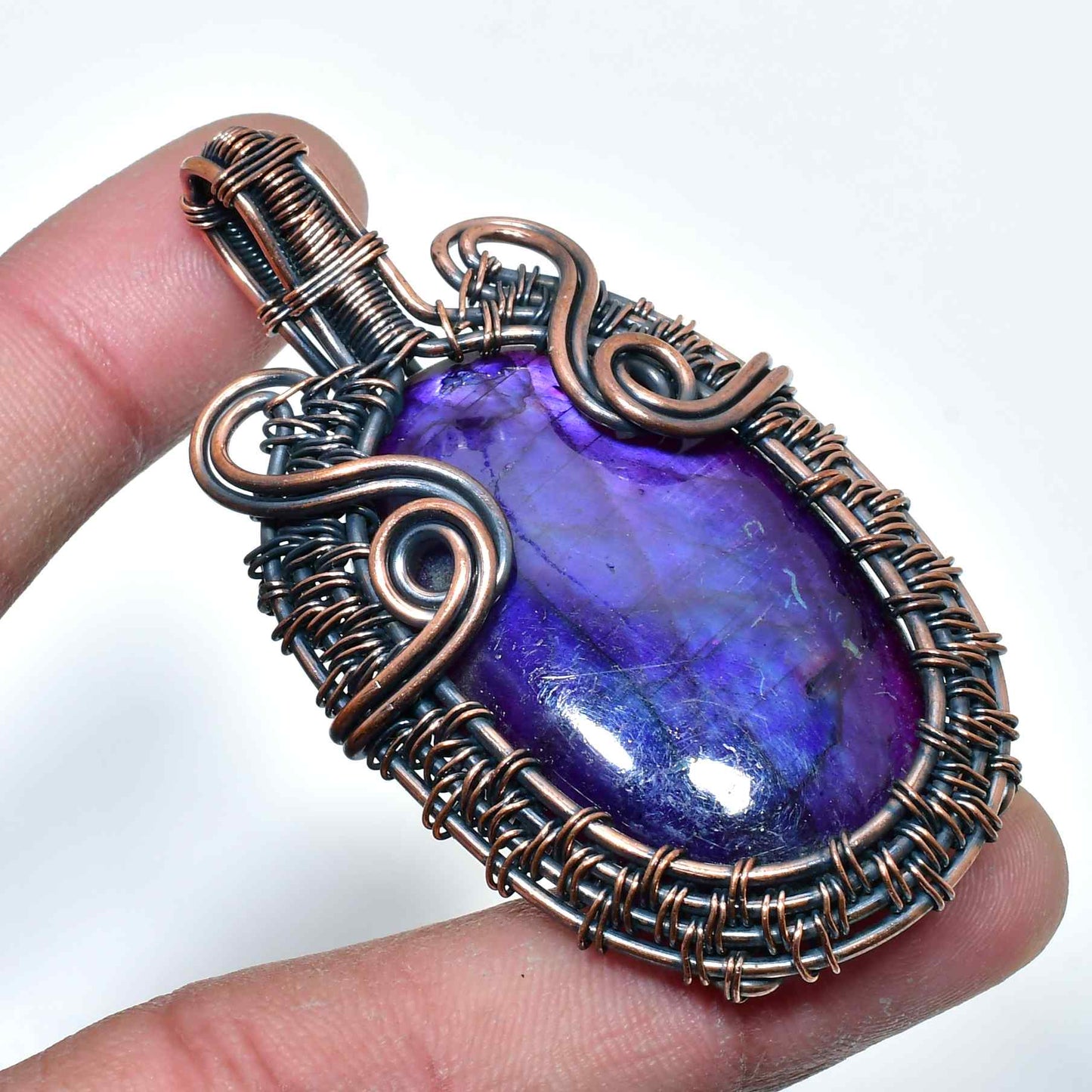 Ezra’s Veil – Mystic Amethyst Copper Pendant