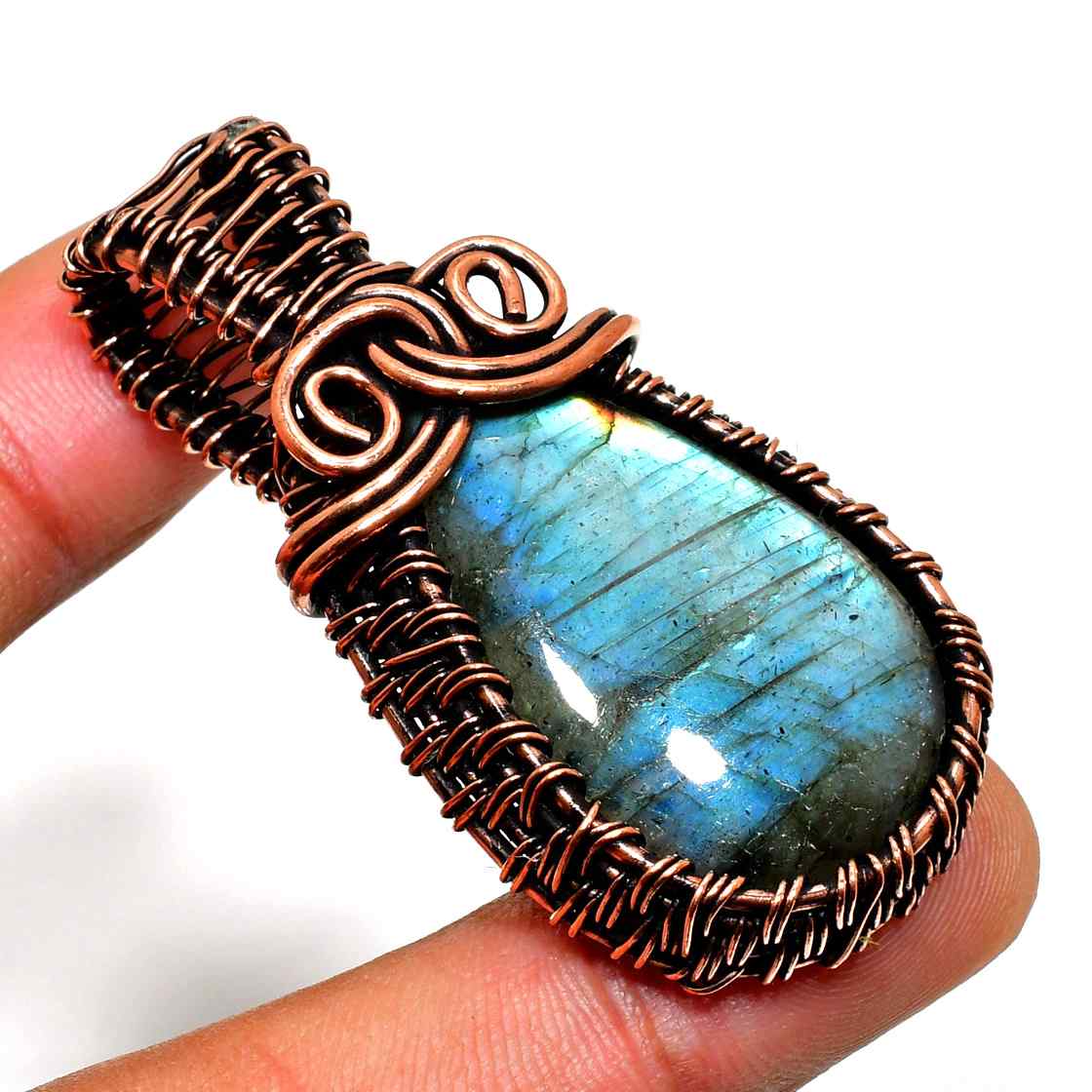 Luna’s Shield – Labradorite Copper Pendant