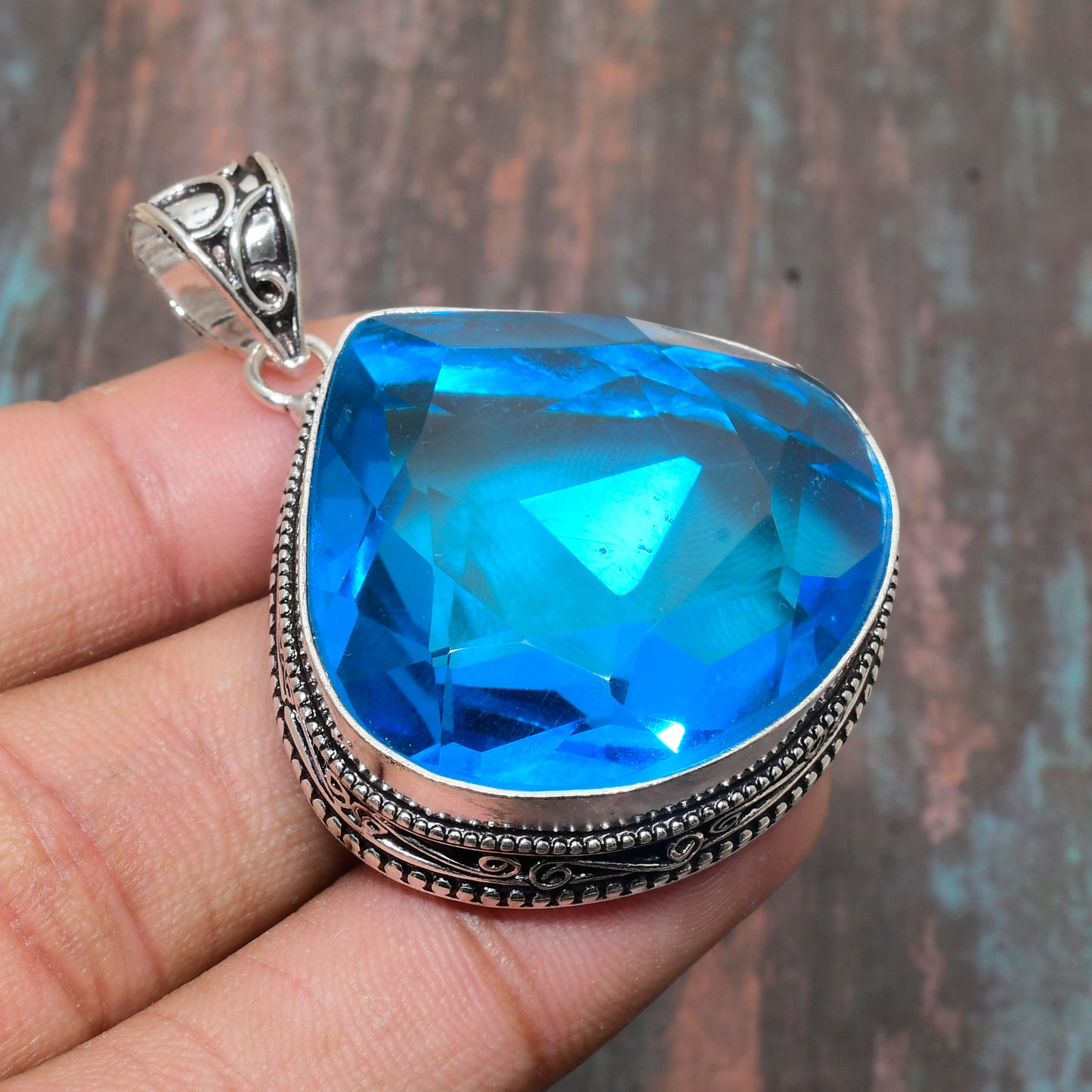Ocean’s Embrace – Azure Gemstone Sterling Silver Pendant
