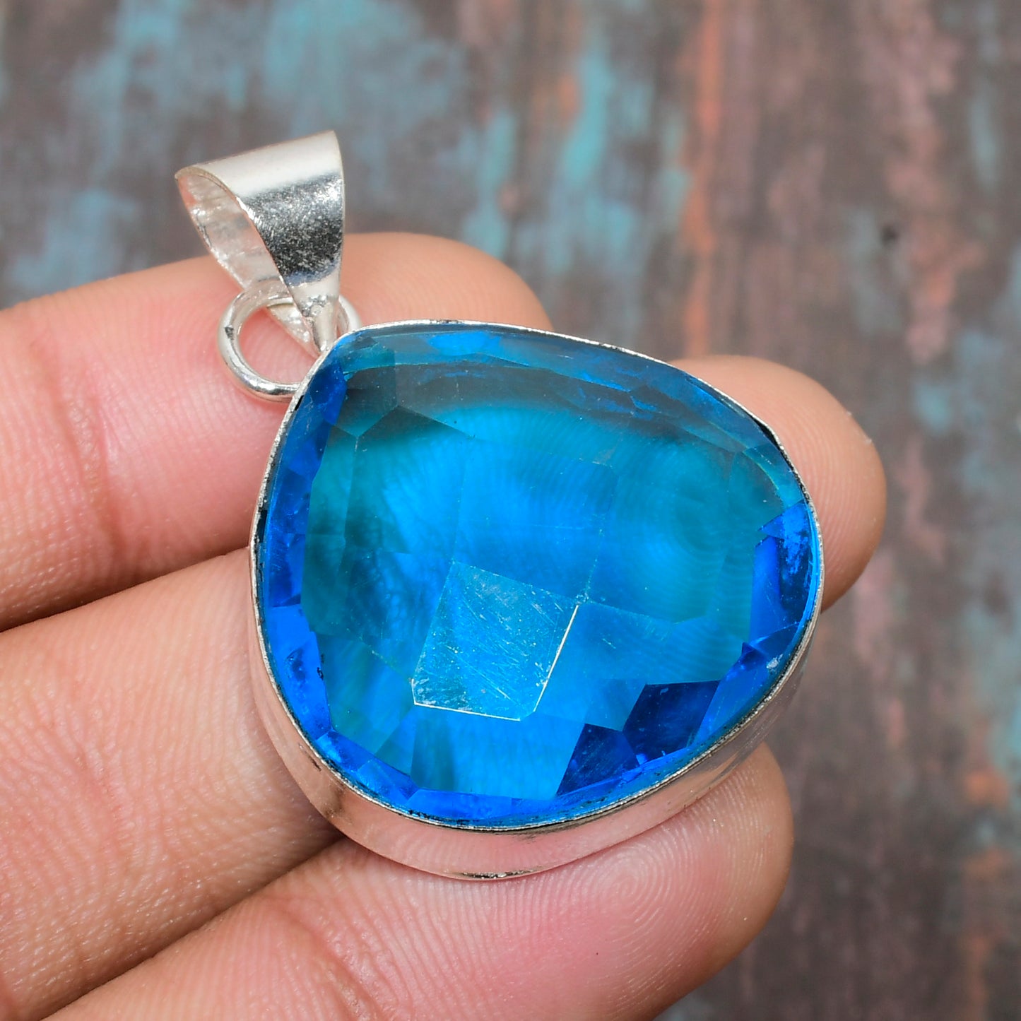Blue Oasis – Turquoise & Sterling Silver Pendant