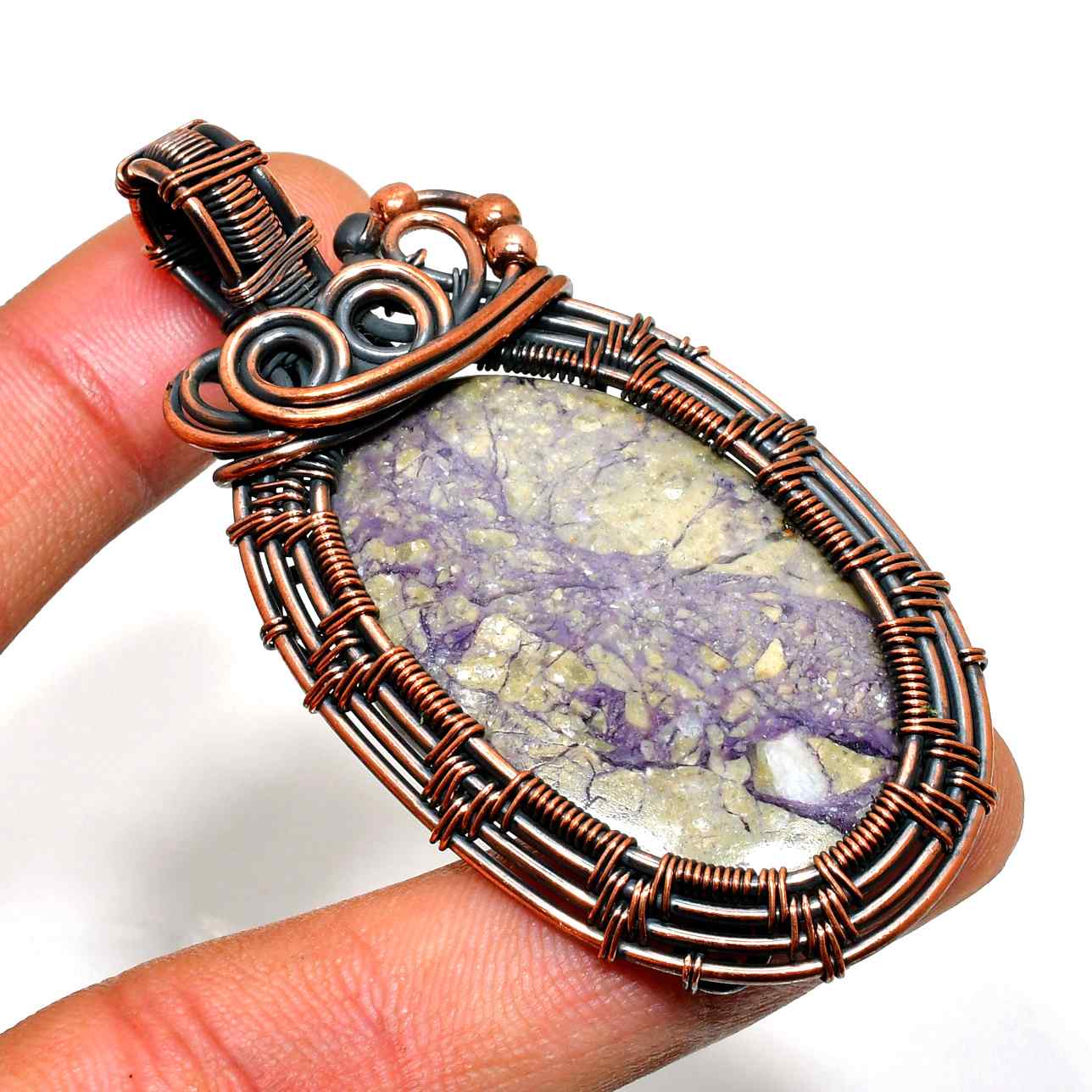 Selene’s Harmony – Amethyst Copper Pendant