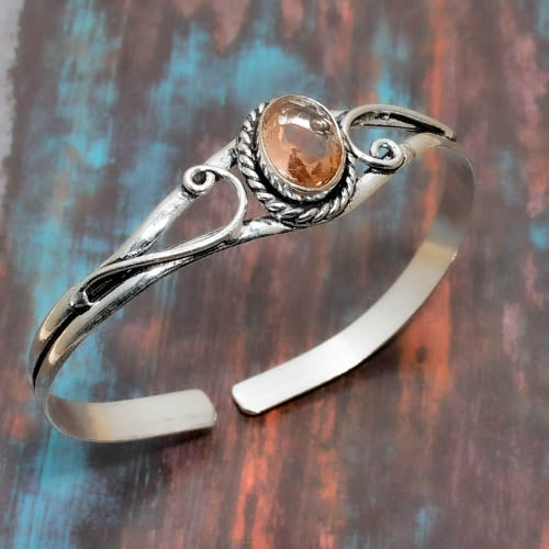Luna’s Embrace – Sterling Silver Moonstone Cuff