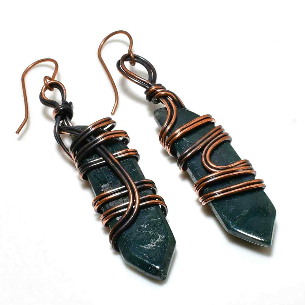 Verdant Serenity – Green Aventurine Copper Earrings