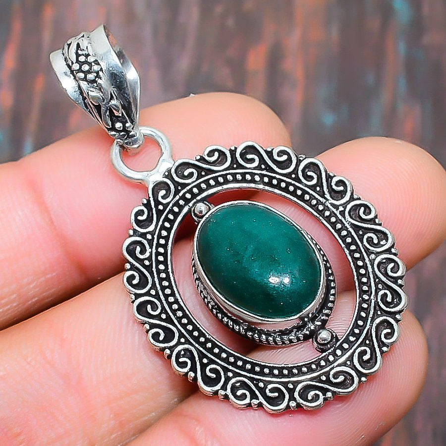 Serenity’s Embrace – Green Aventurine Sterling Silver Pendant